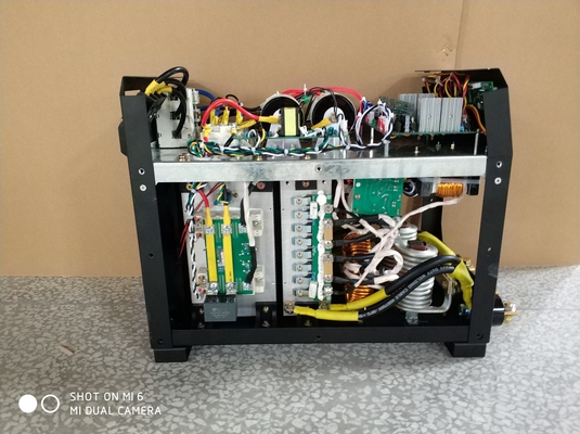INVERTOR Arco de soldadura ZX7-800 MMA máquina de soldadura con DC MOTOR y cuatro módulos IGBT